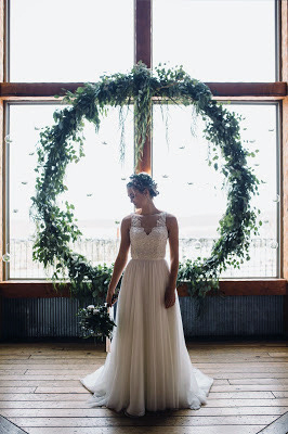 An Organic Wedding At Weathered Wisdom Barn